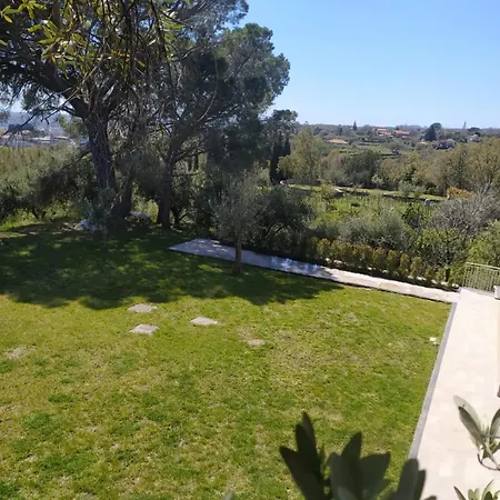 Tenuta Petronilla Santa Venerina